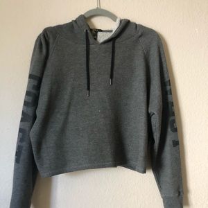 Cropped hoodie